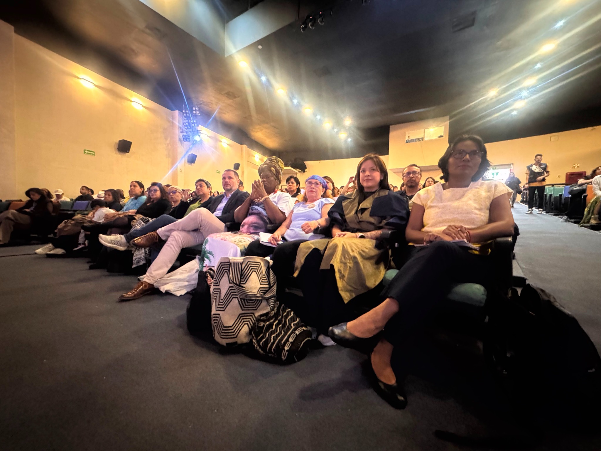 Representantes colombianos durante las actividades de intercambio cultural en Ciudad de México.
